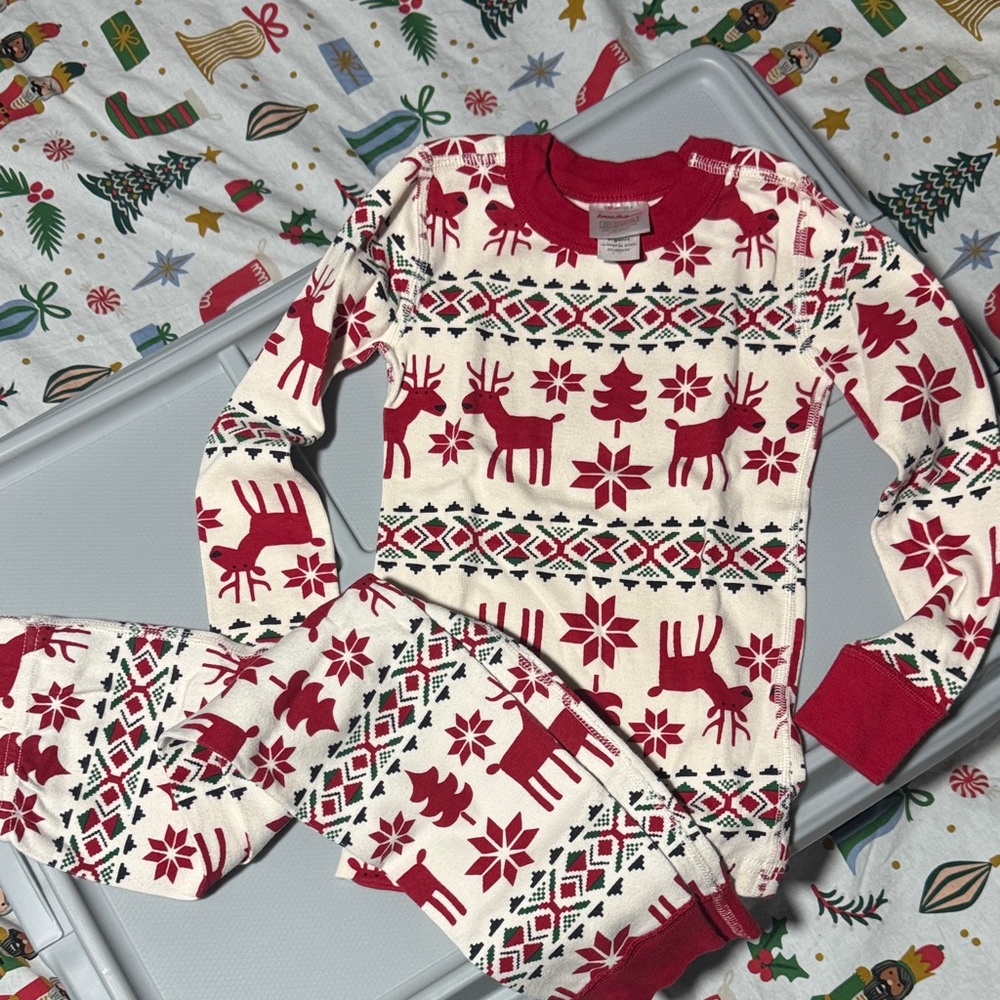 Hanna Andersson Christmas Red and White Kids Pajamas 4T